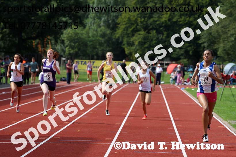Womens 300 metres at the Northern Inter-Counties under-17s and 15s at Witton Park, Blackburn. Photo: David T. Hewitson/Sports for All Pics